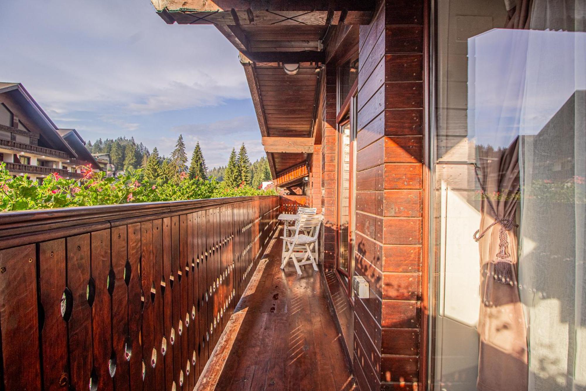 Klass Predeal Exterior photo