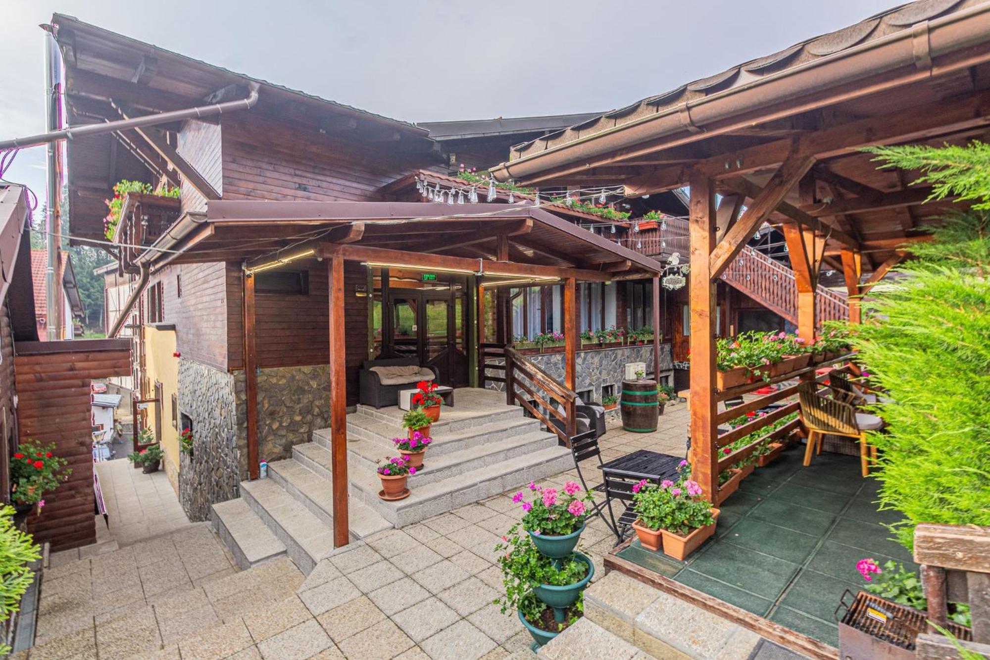 Klass Predeal Exterior photo